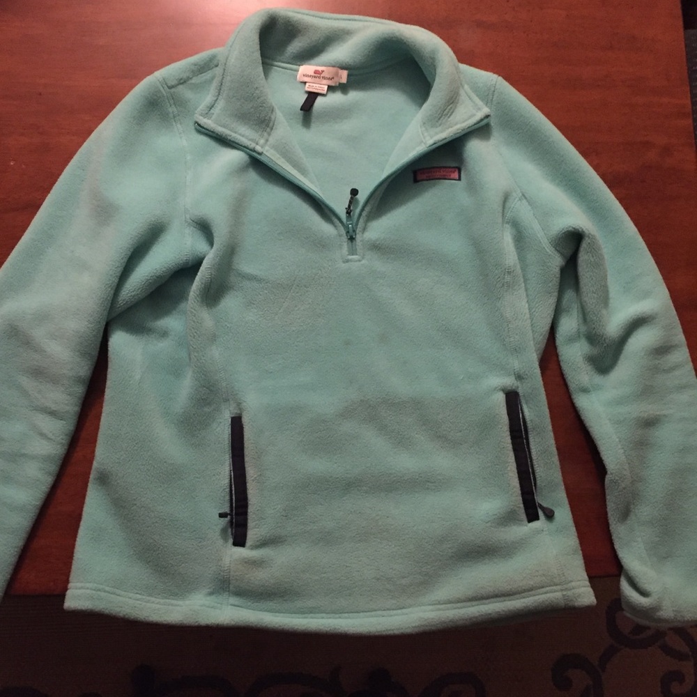Vineyard Vines fleece pullover